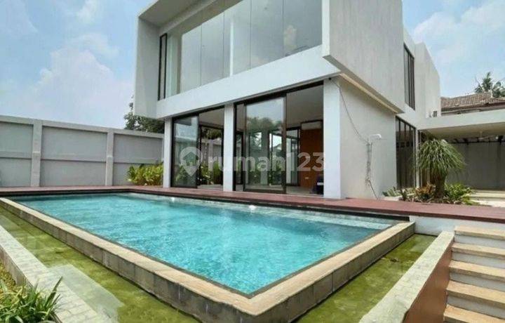 DIJUAL RUMAH di Jl VILLA JATI PADANG, JAKSEL