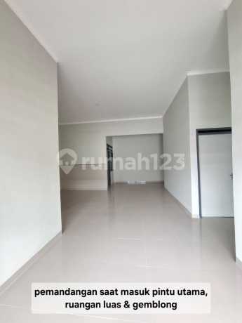 Jual Rumah Bangunan Bagus di Komplek Dian Permai Bandung Jual Rumah Bangunan Bagus di Komplek Dian Permai Bandung