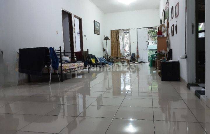 Rumah Bagus Akses 2 Mobil Di Komplek Sariwangi Asri Bandung Barat