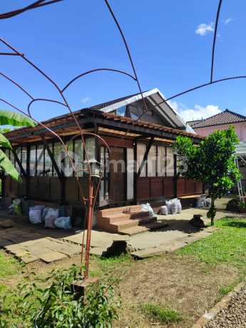 Rumah Hook Antik Harga Menarik Di Graha Puspa Cihideung Bandung