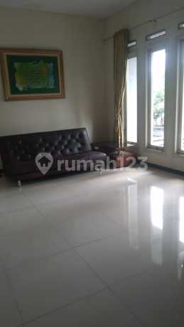 Rumah 2 Lantai Hook Jarang Ada di Komplek Muara Kota Bandung Rumah 2 Lantai Hook Jarang Ada di Komplek Muara Kota Bandung