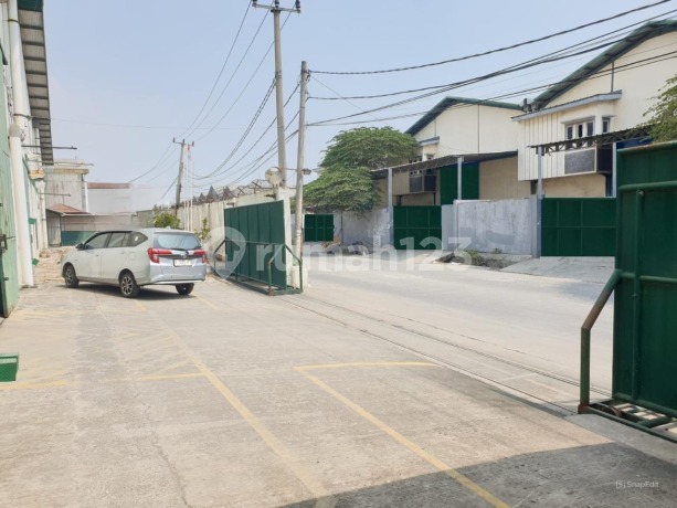 Gudang di Komplek Pergudangan 8 di Kosambi, Tangerang