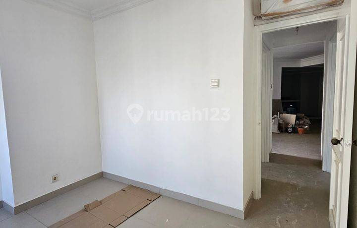 Dijual Bawah NJOP Apartemen The kemayoran Condominium 3BR Uk 96 sqm Full renovasi At Jakarta Pusat