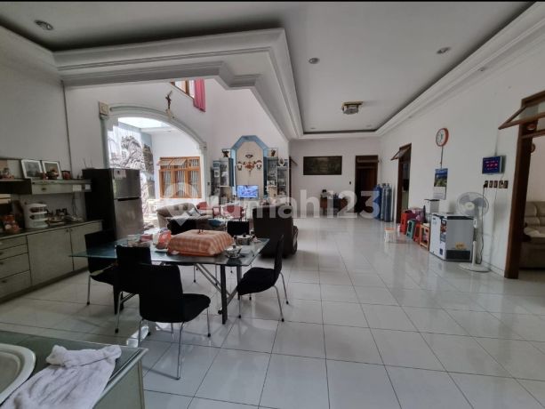 Rumah Taman Harapan Indah. Thi Jelambar Rumah Taman Harapan Indah. Thi Jelambar