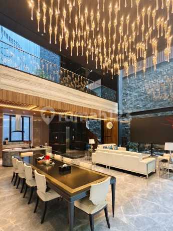 Rumah Mewah Trimaran Permai Pik