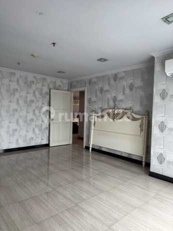 Apartemen Mewah Golf View Full Furnish Elite Kondominium Graha Family Apartemen Mewah Golf View Full Furnish Elite Kondominium Graha Family