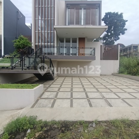 Rumah minimalis sangat nyaman di Citra Green Dago, Bandung