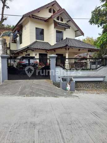 1588. Rumah Perum Bumi Asri Sengkaling Malang