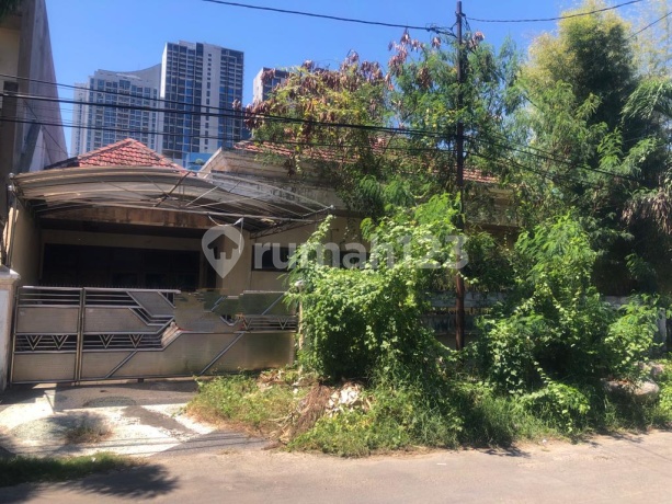 1332. Rumah Kris Kencana Surabaya Barat Jawa Timur 1332. Rumah Kris Kencana Surabaya Barat Jawa Timur