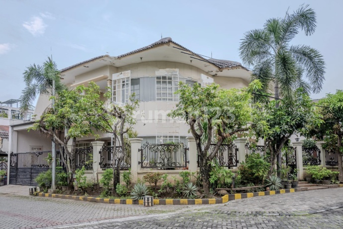 2037. Dijual Rumah Karah Indah, Jambangan Surabaya Selatan