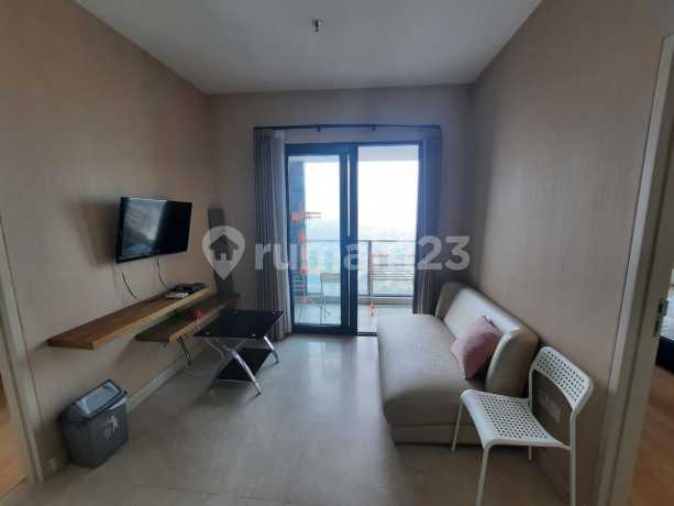 The Peak Apartment, Tunjungan Plaza, Central Surabaya for Sale at a Low Price