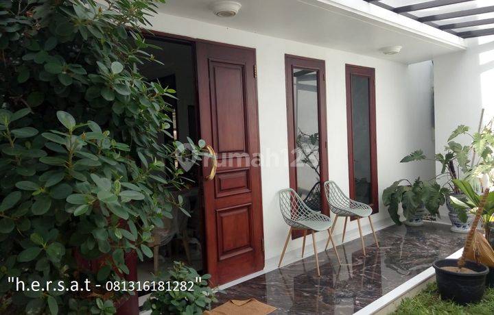 Rumah Mewah American Classic di Kebayoran Garden Bintaro