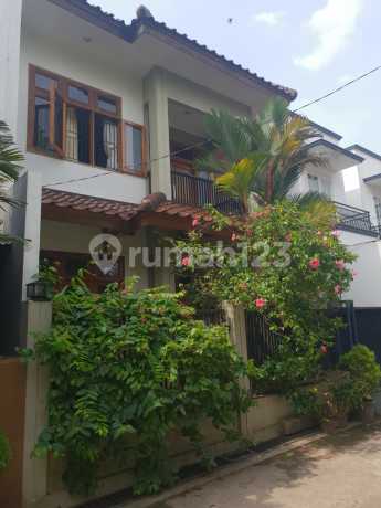 Rumah 2 Lantai Komplek Ditjentek Kebayoran Lama Jakarta Selatan LT 149M2 Cash Only