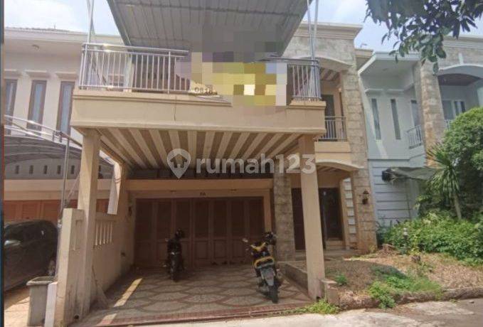 Rumah Minimalis  2 Lantai Dalam Town House Fatmawati 