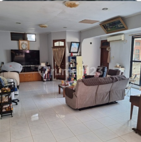 Rumah Dalam Komplek Cirendeu Harga Murah Hitung Tanah