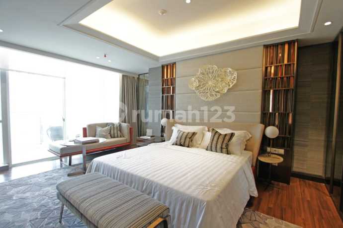 Springhill Royale Suites For Sale Duplex Type 2BR Fully Furnished Kemayoran