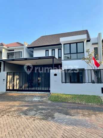 Rumah Dian Istana Park Avenue Dekat Graha Family Rosebay Pakuwon Mall