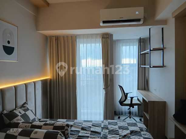 Unit Studio Furnished Amor Apartment - Pakuwon City Mall, Surabaya Timur. Connecting To Pakuwon City Mall, Dekat Bella Apartment - Shanghai Park - Educity Apartment - San Diego - Cita Hati, Gloria, Xin Zhong School - Kampus Widya Mandala & Its, Dll.