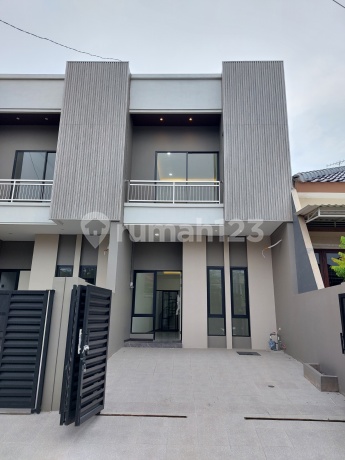 Rumah Baru 2 Lantai Perumahan Villa Kalijudan Indah, Surabaya Timur. Dekat Raya Dharmahusada Indah - Merr - Kampus Unair - Rsud Dr. Soetomo - Rsia Waron Hospital - Kertajaya Indah - Galaxy Mall, Dll.