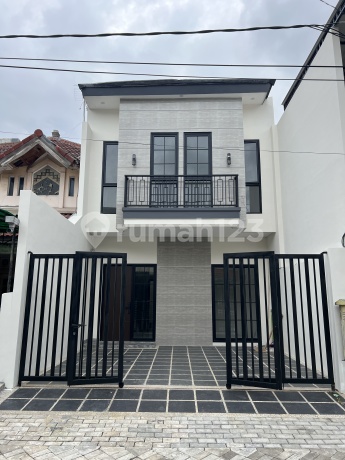 Rumah Baru 2 Lantai Pantai Mentari, Kenjeran, Surabaya Timur.dekat Raya Kenjeran - Pakuwon City ( San Diego, Palm Beach, Long Beach, San Antonio, Dll ) - Merr - Babatan Pantai - Gading Pantai - Grand Kenjeran, Dll.