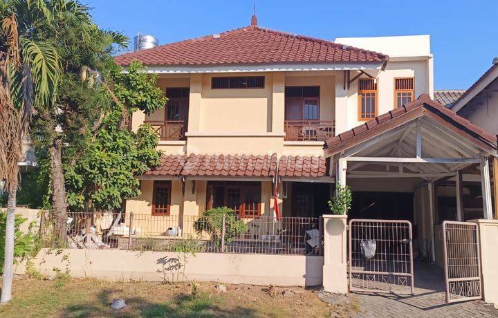 Rumah 2 Lantai Villa Westwood Pakuwon City Surabaya 