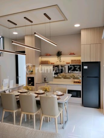 Rumah Baru 2 Lantai Graha Famili, Surabaya Barat. Dekat Pakuwon Indah - Dian Istana - Bukit Darmo Golf - Citraland, Dll. Rumah Baru 2 Lantai Graha Famili, Surabaya Barat. Dekat Pakuwon Indah - Dian Istana - Bukit Darmo Golf - Citraland, Dll.