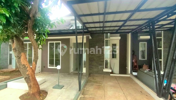 Rumah SHM Cuma 790 Juta! Dekat LRT & Tol, Siap Huni Minim Renovasi