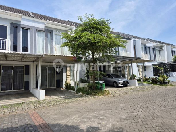 Modern Minimalist 2-Storey House Located at Elite Green Orchid Suhat Modern Minimalist 2-Storey House Located at Elite Green Orchid Suhat