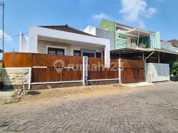 Rumah Bagus Minimalis Siap Huni Area Perumahan Taman Sulfat Blimbing Rumah Bagus Minimalis Siap Huni Area Perumahan Taman Sulfat Blimbing