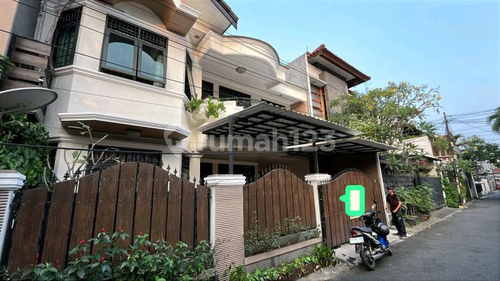 Dijual Rumah Bagus Siap Huni Akses Jalan 2 Mobil Di Tebet Barat Jakarta Selatan