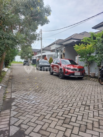 Rumah di Kompleks Elit Graha Majapahit Dekat Mall Epicentrum