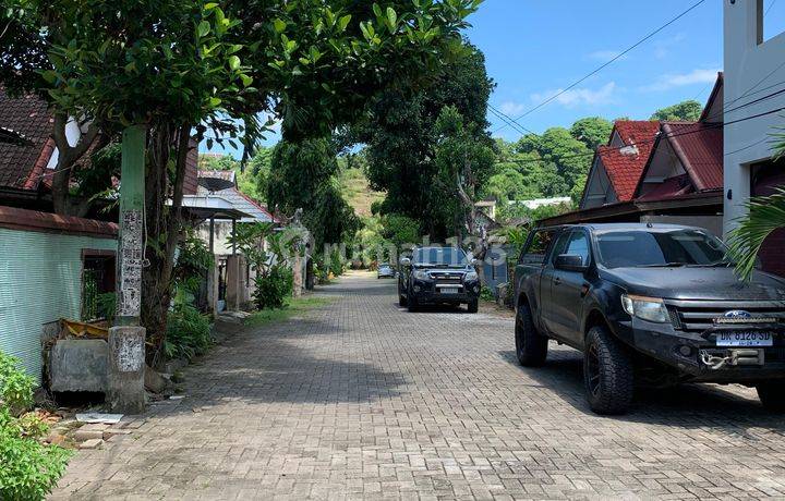 Rumah di Kompleks Green Valley Senggigi 