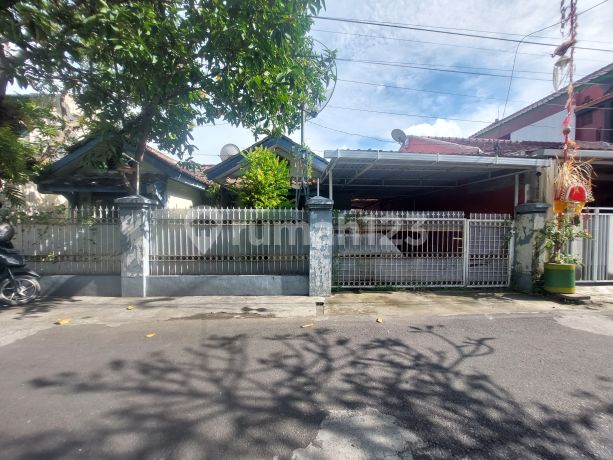 Rumah di kompleks pagutan permai kota Mataram Rumah di kompleks pagutan permai kota Mataram