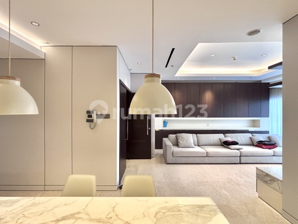 The Capital Residences Apartment 2 Bedrooms + 1 Walkin Closet Room, Furnished Fully Renovated