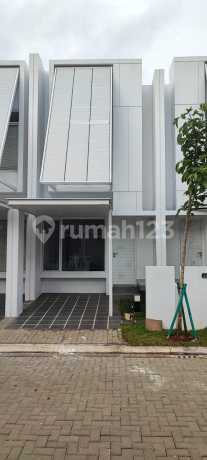 Rumah Bagus 2 Lantai di Cluster Inspirahaus Tabebuya BSD City Rumah Bagus 2 Lantai di Cluster Inspirahaus Tabebuya BSD City