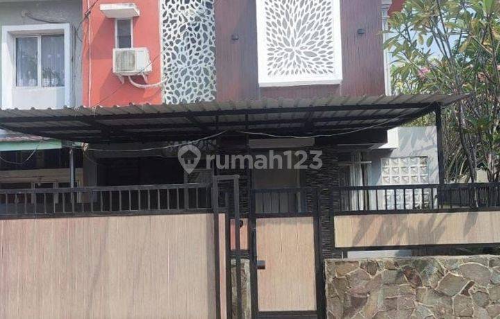 Rumah Bagus 2 Lantai Hook Di Sentul Residence Ada Kolam Renang
