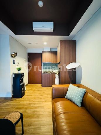 Apartmen Puri Mansion Tower Beryl Lantai 28, Luas 49m2, Furnish