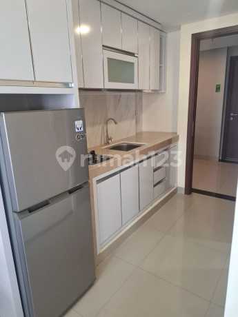 Apartemen Avenue2 Br Jadi 1 Br, Hadap Kolam Renang, Luas 27,65M²