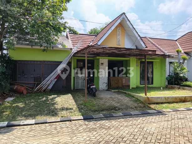 Rumah Hal Luas Hitung Tanah di Puri Bali Bojongsari Sawangan Rumah Hal Luas Hitung Tanah di Puri Bali Bojongsari Sawangan