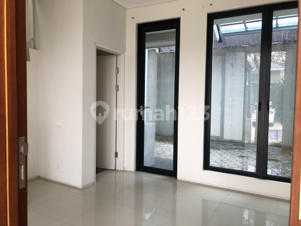 Northwest Hill Citraland Utara