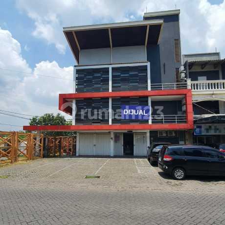 Komersial Office 3,5 Lantai Sakura Regency Ketintang Surabaya