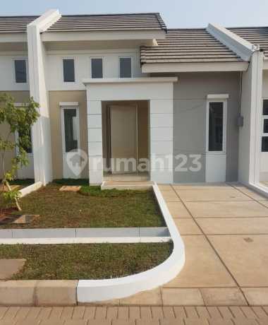 House in Summarecon Emerald Karawang, Cluster Calista, Karawang