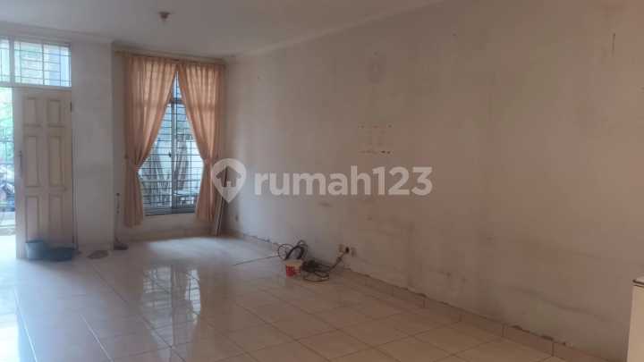 For Sale House in Taman Semanan Indah, Cengkareng, West Jakarta For Sale House in Taman Semanan Indah, Cengkareng, West Jakarta