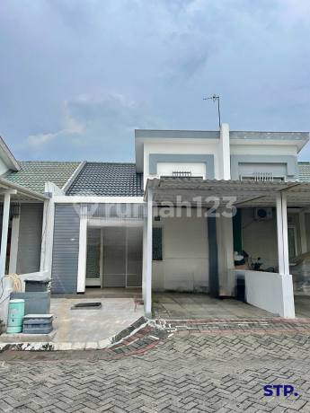 Sukolilo Dian Regency 2 House Already Renovated 1 Story Semi Furnished