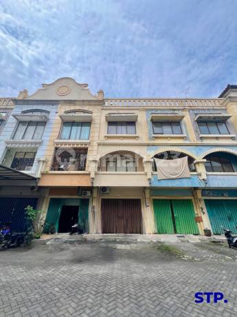 Ruko Panji Makmur di Panjang Jiwo 3 Lt Renovasi Dekat Gate Masuk Ruko Panji Makmur di Panjang Jiwo 3 Lt Renovasi Dekat Gate Masuk