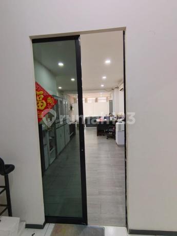 Ruko Siap Pakai di Kawasan Komersial Taman Palem