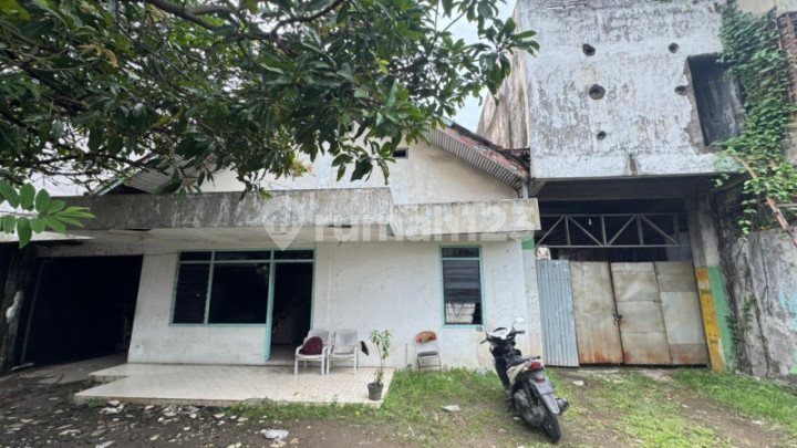 Rumah Hitung Tanah Rungkut Barata Cocok untuk Usaha, Gudang, Laundry Surabaya Rumah Hitung Tanah Rungkut Barata Cocok untuk Usaha, Gudang, Laundry Surabaya