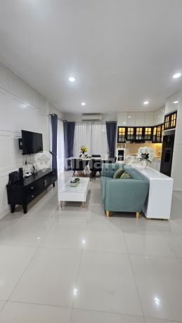 Rumah Cantik Siap Huni di Cluster Dallas Pik 2 Rumah Cantik Siap Huni di Cluster Dallas Pik 2