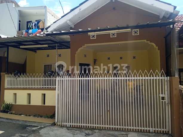 Rumah murah di bukit sariwangi shm siap huni Rumah murah di bukit sariwangi shm siap huni