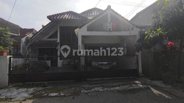 Rumah cihanjuang dekat pemkot cimahi Rumah cihanjuang dekat pemkot cimahi